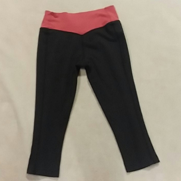 Nike work out pants - Picture 3 of 3